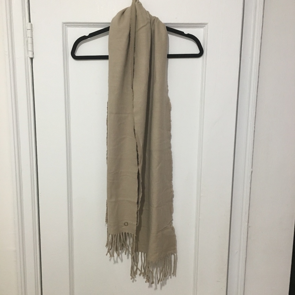 Calvin Klein tan scarf